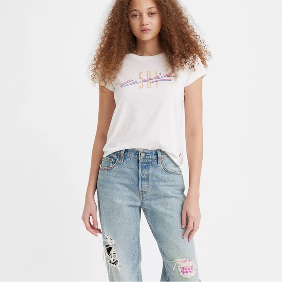 Levi's Authentic Graphic Tee - Picture 1 of 3